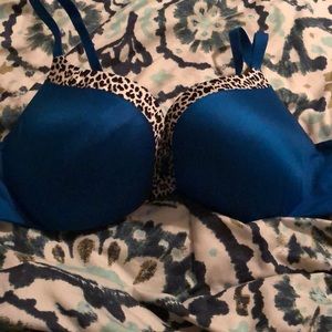Victoria’s Secret Very Sexy Push Up Bra